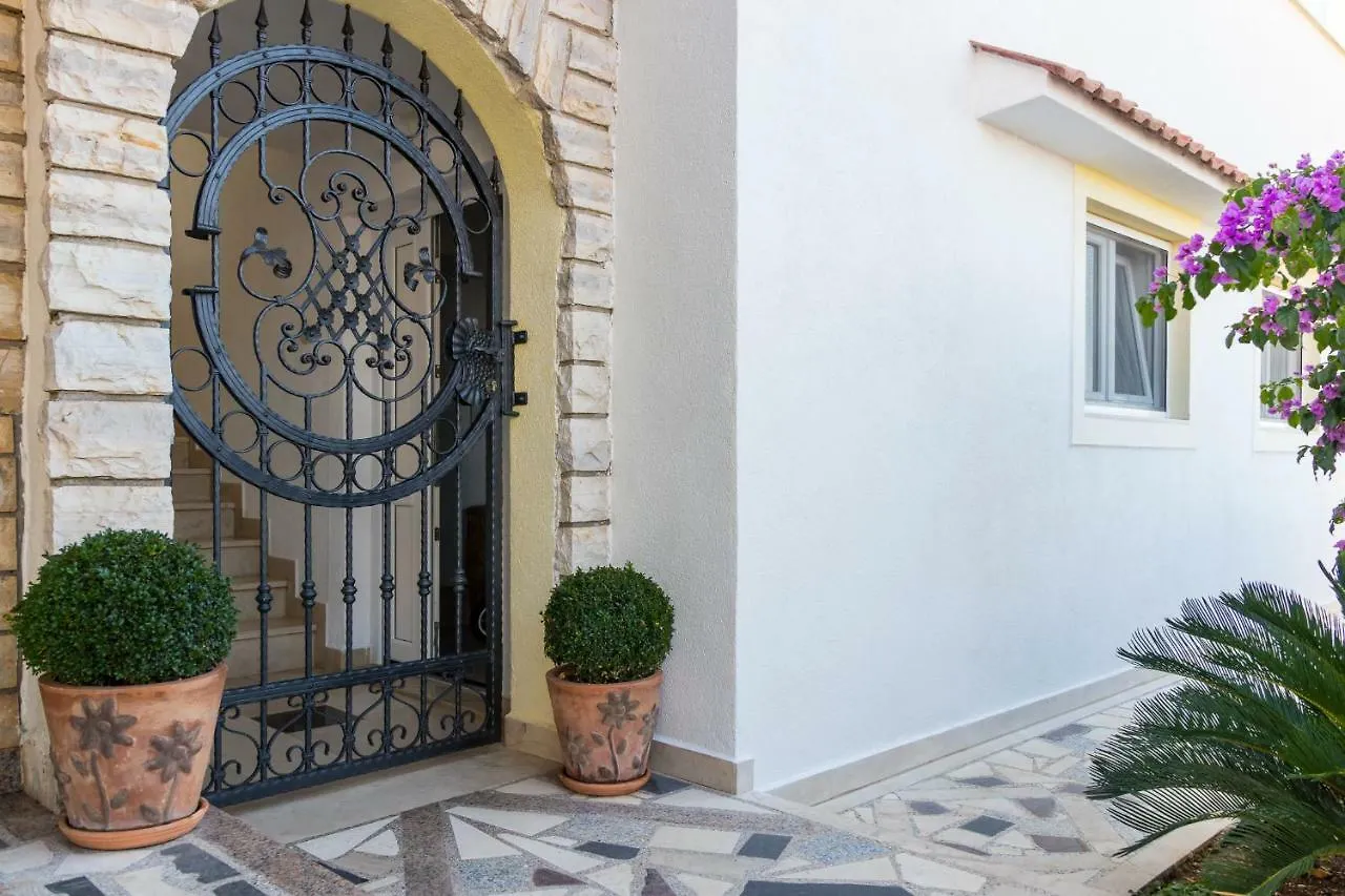 Seaview Apartment Rose Trogir